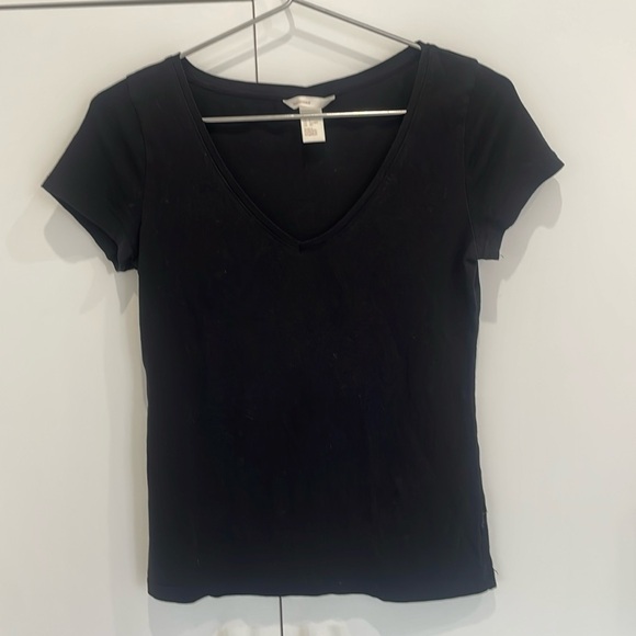 Black Short Sleeve V-Neck T - Picture 3 of 6